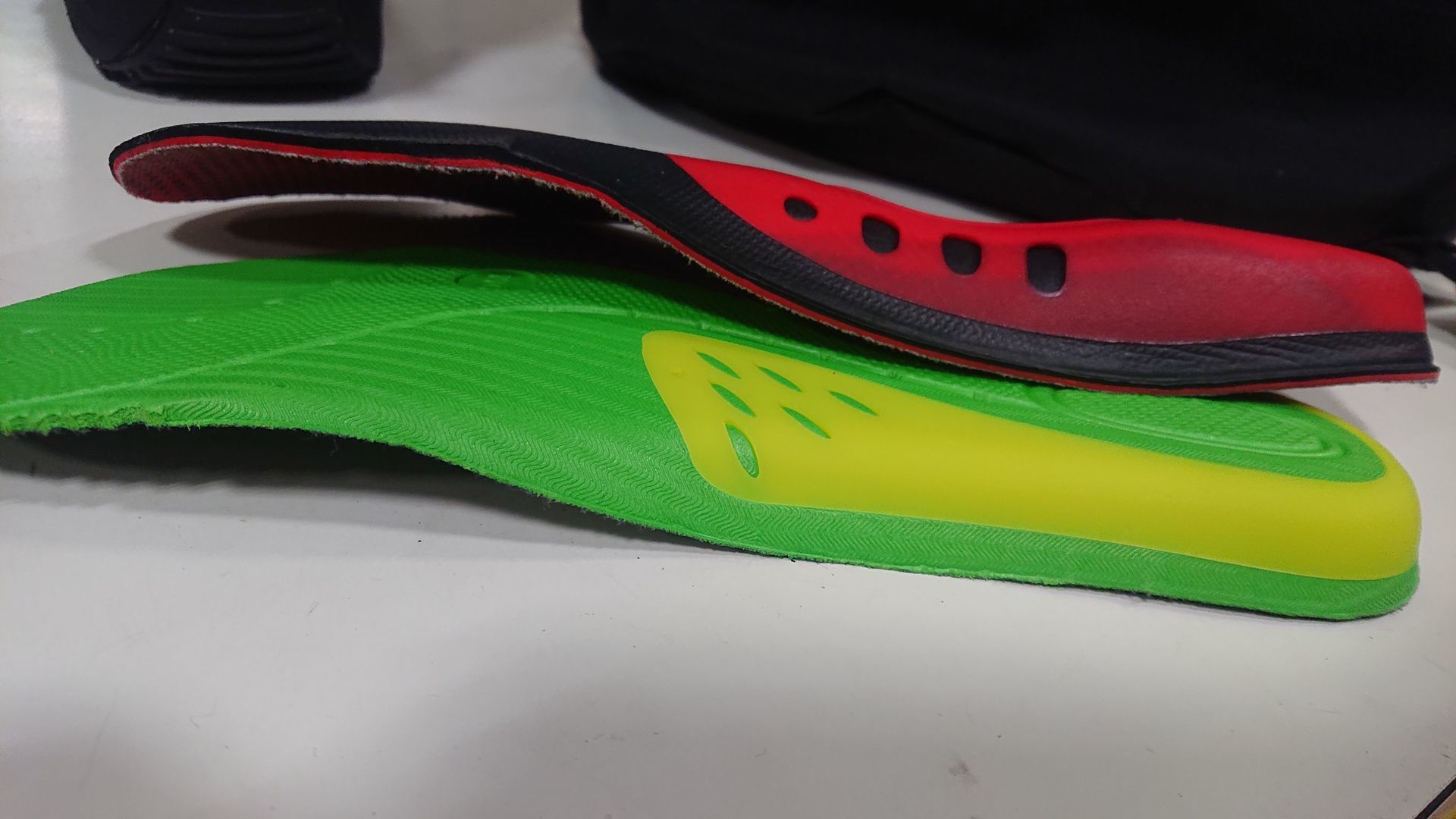 インナーインソール新品 Burton Swath StepOn 26.0 us8